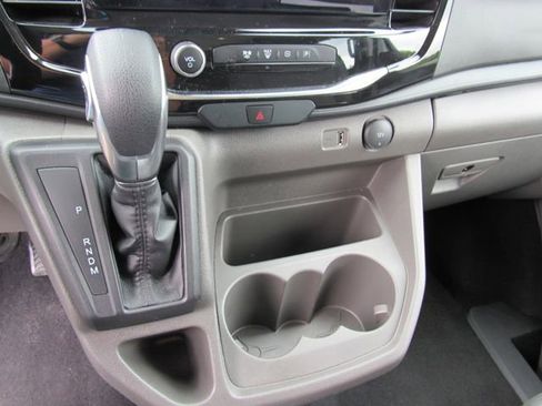 Used 2024 Ford Transit 350 XLT RWD image 25