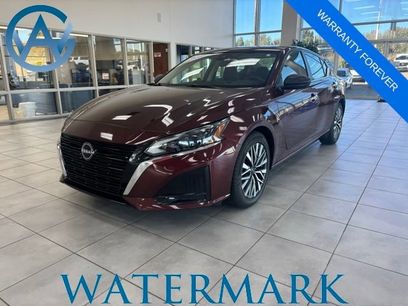 Used 2024 Nissan Altima 2.5 SV