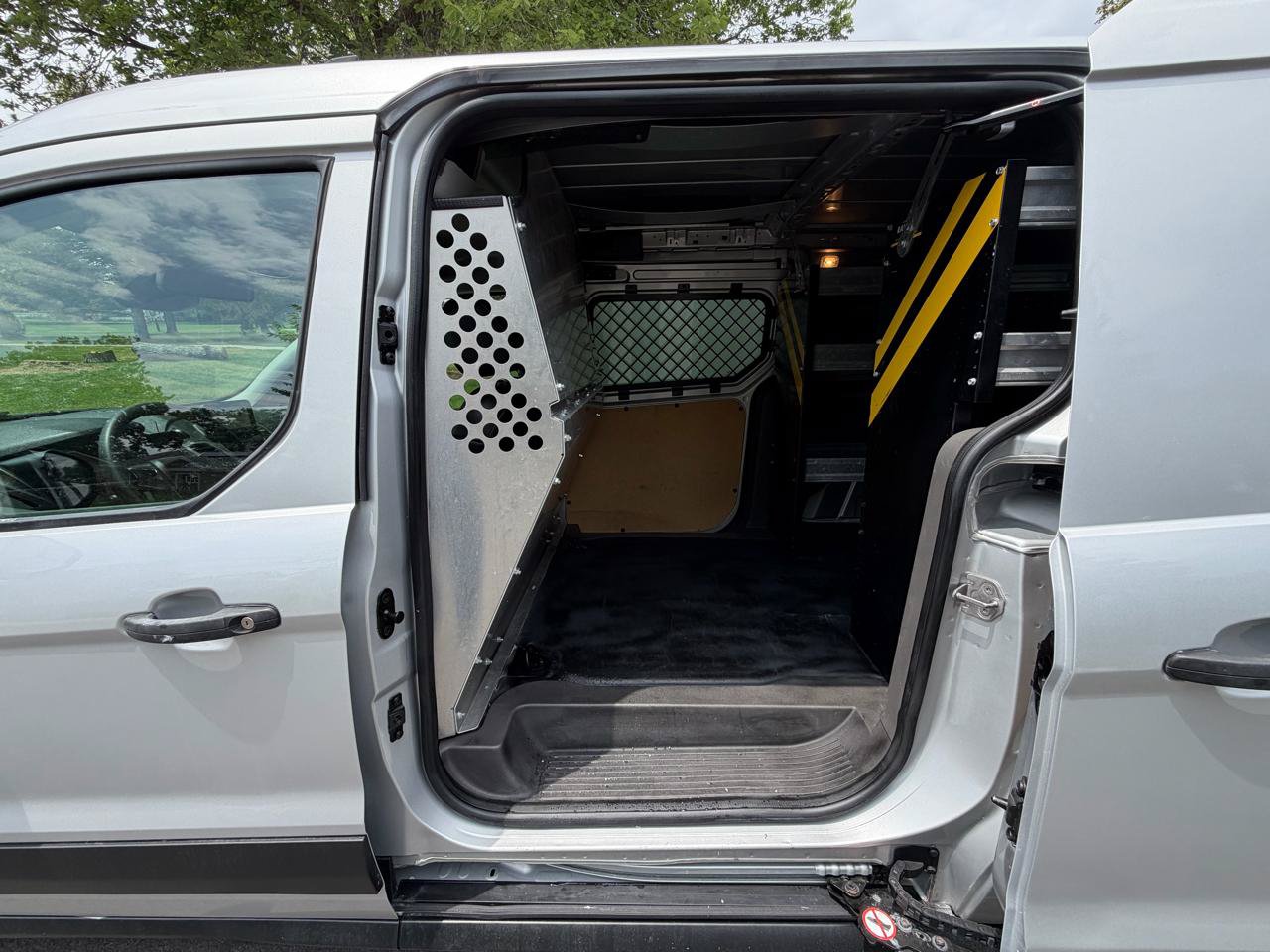 Used 2022 Ford Transit Connect XL FWD image 13