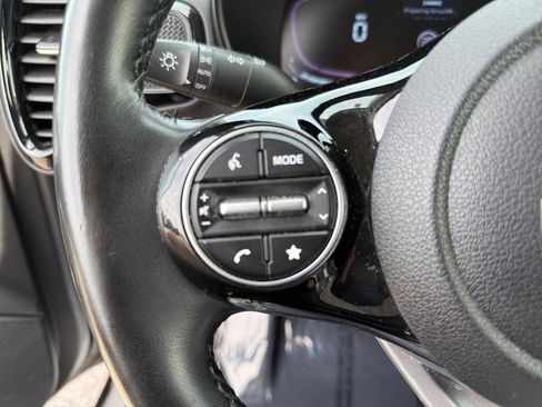 Used 2023 Kia Soul EX FWD image 23