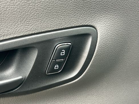 New 2026 Ford Transit 250 148 Medium Roof image 21