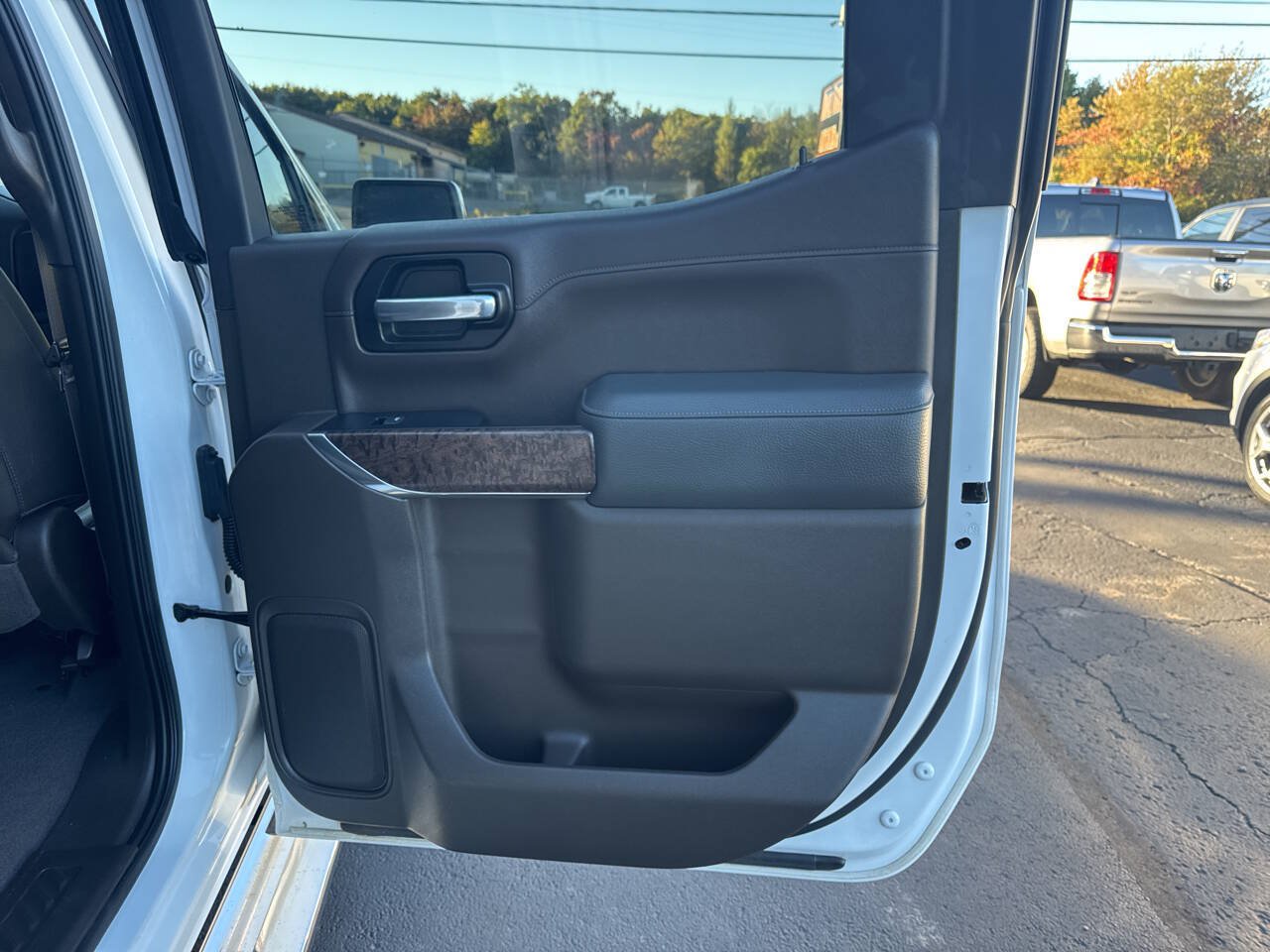 Used 2019 GMC Sierra 1500 Denali AWD/4WD image 24