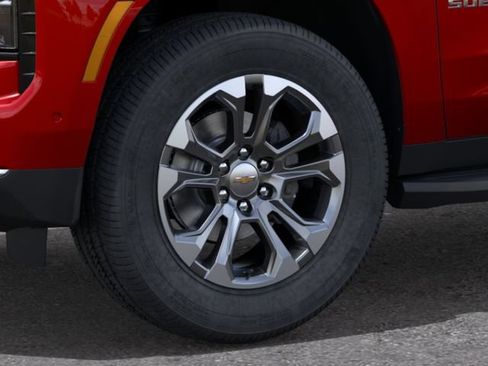 New 2026 Chevrolet Suburban LS RWD image 9