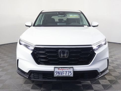 Used 2025 Honda CR-V EX image 2
