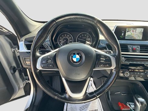 Used 2018 BMW X1 xDrive28i AWD/4WD image 12