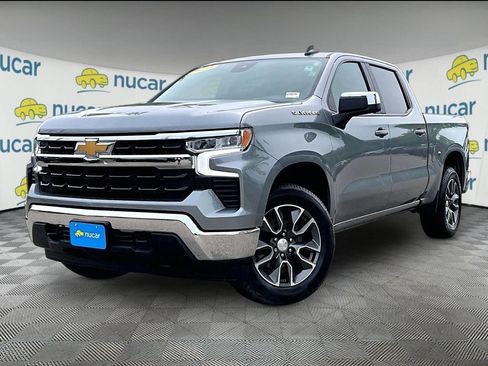 Used 2024 Chevrolet Silverado 1500 LT AWD/4WD image 3