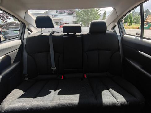 Used 2012 Subaru Legacy 2.5i w/ Alloy Wheel Pkg AWD/4WD image 40