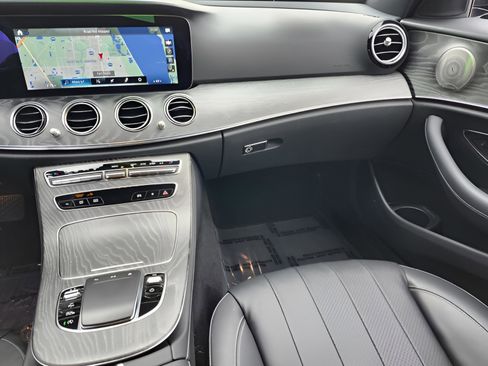 Certified 2021 Mercedes-Benz E 350 4MATIC Sedan image 13