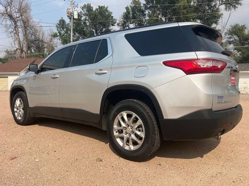 Used 2020 Chevrolet Traverse LT AWD/4WD image 5