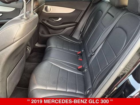 Used 2019 Mercedes-Benz GLC 300 4MATIC image 35