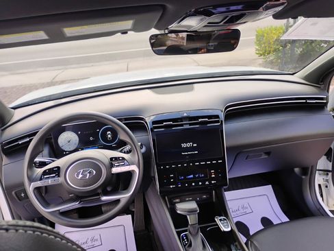 Used 2024 Hyundai Santa Cruz SEL w/ Activity Package image 48