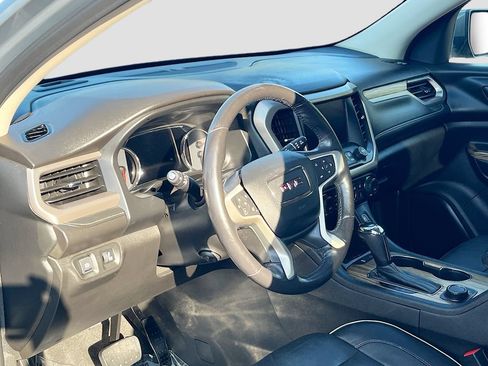 Used 2019 GMC Acadia Denali w/ Technology Package AWD/4WD image 9