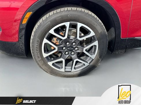 Used 2024 Chevrolet Blazer RS FWD image 33