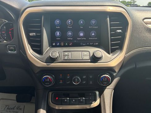 Used 2022 GMC Acadia Denali w/ Denali Ultimate Package FWD image 29