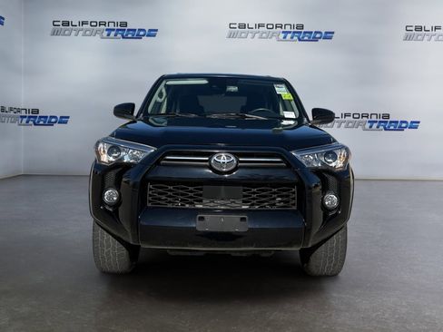 Used 2021 Toyota 4Runner SR5 image 2