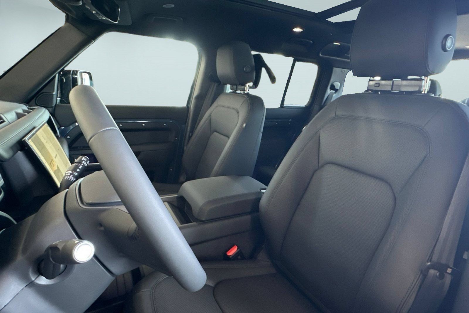 New 2026 Land Rover Defender 110 S AWD/4WD image 27