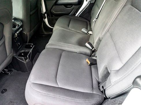 Used 2023 Jeep Wrangler Sahara w/ Cold Weather Group image 26