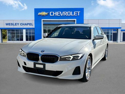 Used 2025 BMW 330i xDrive Sedan image 1