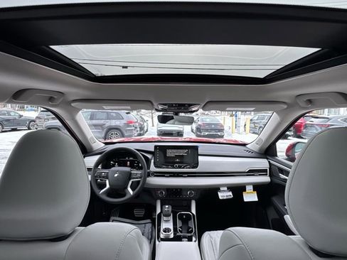 New 2026 Mitsubishi Outlander SEL AWD/4WD image 19