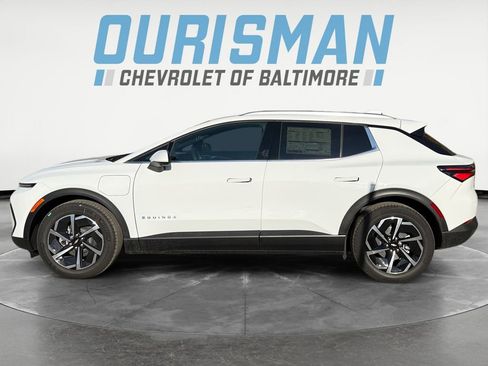 New 2026 Chevrolet Equinox EV LT image 3