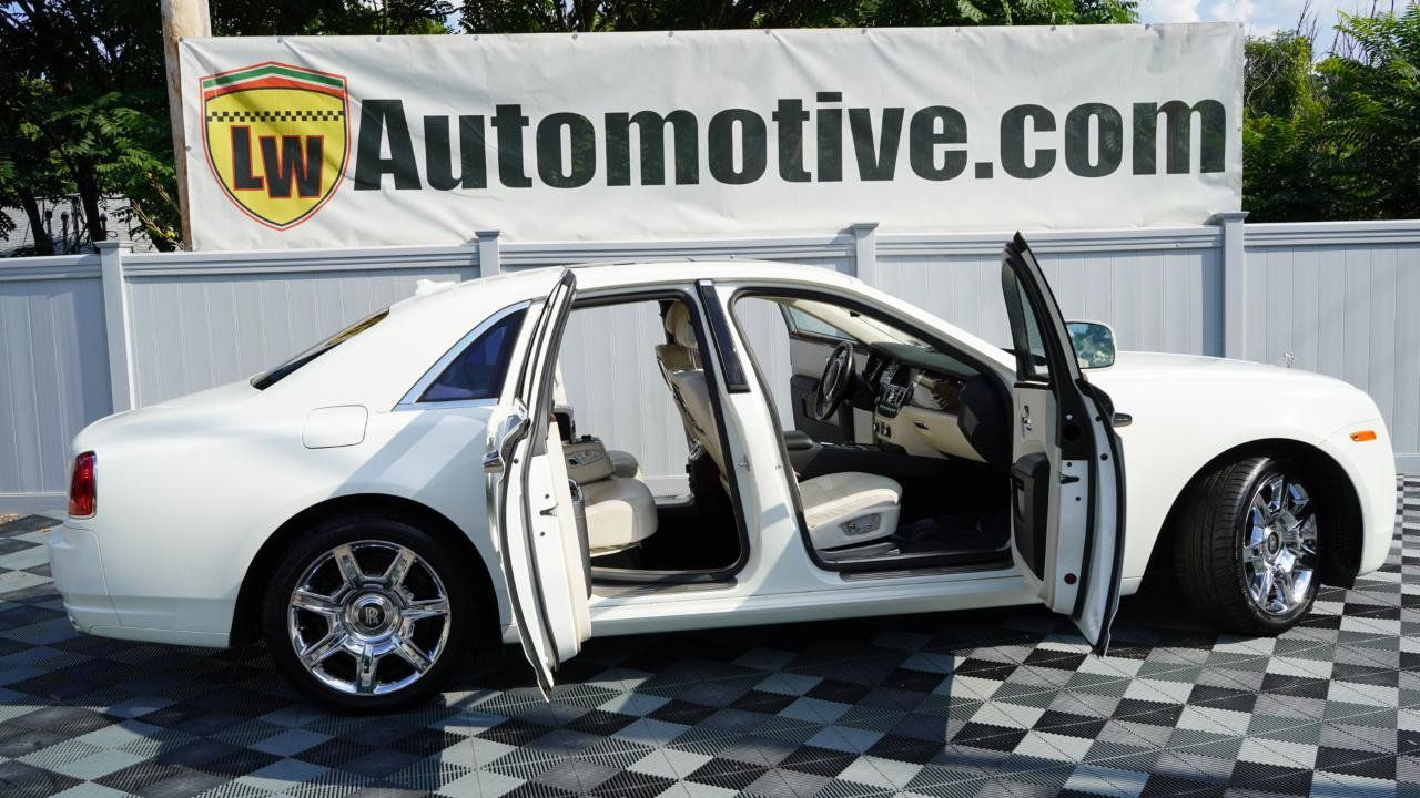 Used 2011 Rolls-Royce Ghost RWD image 62
