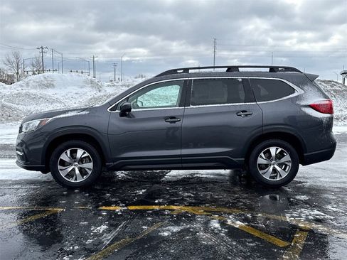 Used 2021 Subaru Ascent Premium w/ Convenience Package image 6