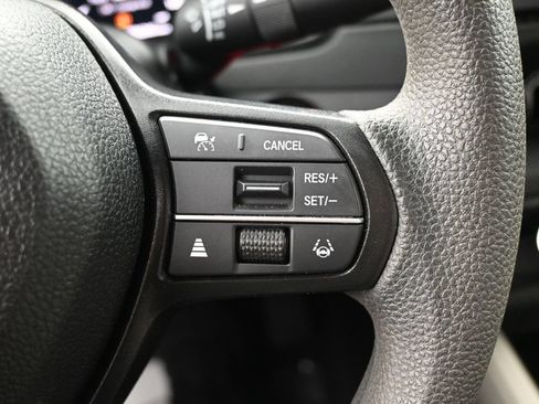 Used 2025 Honda Accord LX image 15