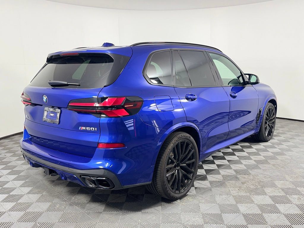 Used 2024 BMW X5 M60i AWD/4WD image 5