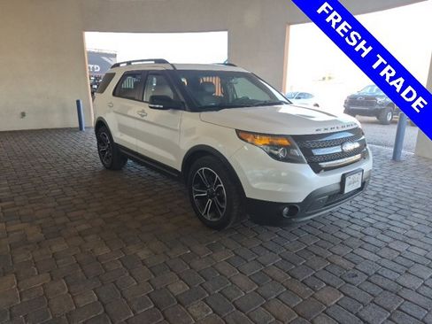 Used 2015 Ford Explorer Sport w/ Equipment Group 401A image 7