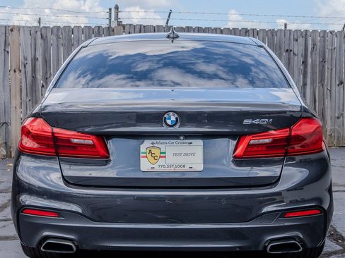 Used 2018 BMW 540i image 4