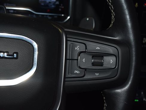 Used 2024 GMC Sierra 1500 Denali Ultimate AWD/4WD image 10