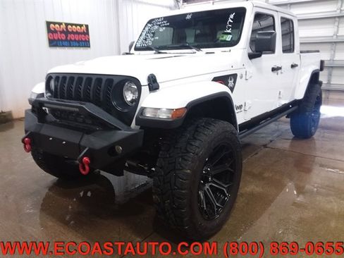 Used 2021 Jeep Gladiator Overland w/ Popular Equipment Package image 4