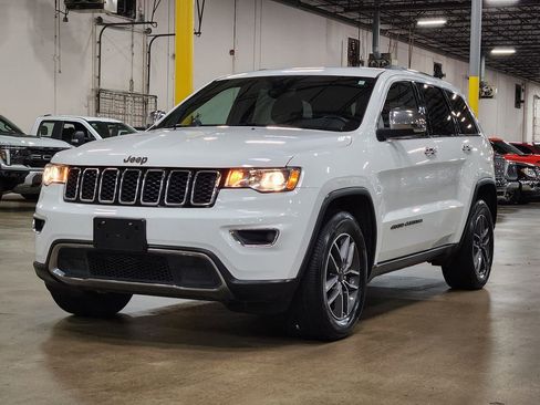 Used 2019 Jeep Grand Cherokee Limited image 4