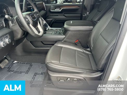 Used 2024 GMC Sierra 3500 Denali image 11