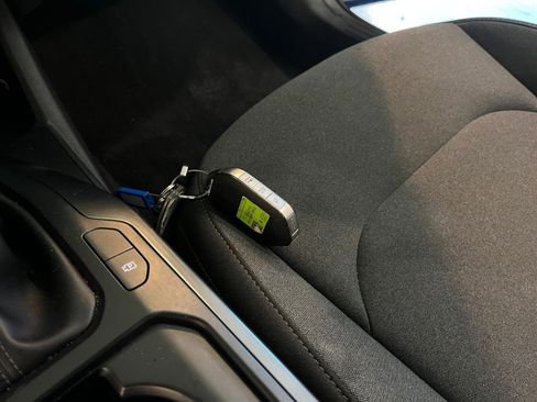 Used 2025 Kia K4 LXS image 21