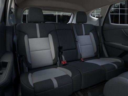 New 2025 Chevrolet Blazer LT image 17