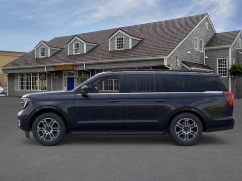New 2026 Ford Expedition Max Active AWD/4WD image 3
