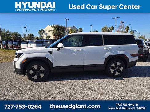 New 2026 Hyundai Santa Fe SE image 3