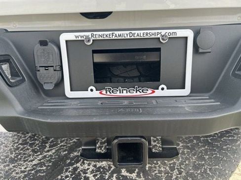 New 2025 Ford F150 Lightning Lariat image 32