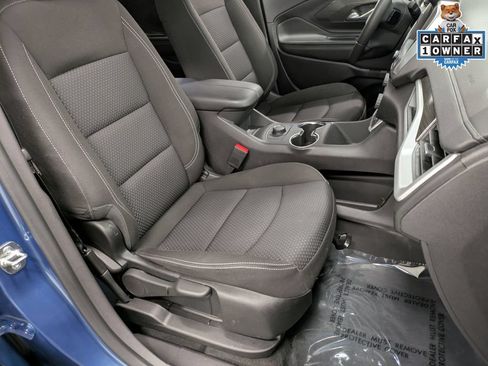 Used 2024 GMC Terrain SLE FWD image 29