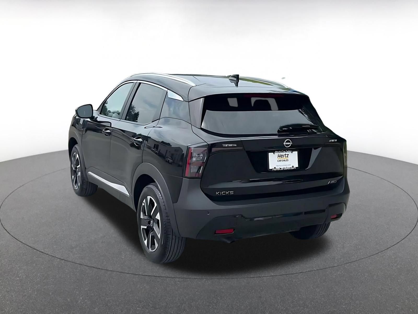 Used 2026 Nissan Kicks SV w/ Cold Weather Package AWD/4WD image 10