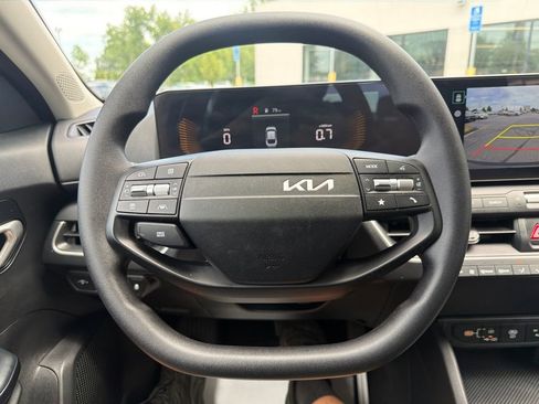 Certified 2025 Kia K4 FWD image 35