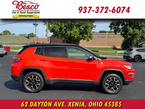 Used 2019 Jeep Compass Trailhawk AWD/4WD image 3
