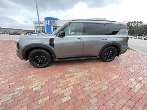 Used 2025 Nissan Armada PRO-4X w/ Pro-4X Premium Package AWD/4WD image 30