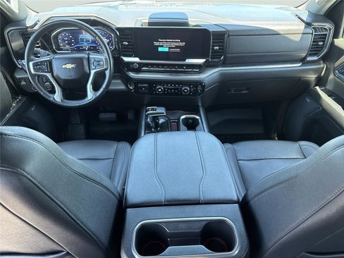 Used 2023 Chevrolet Silverado 1500 LTZ AWD/4WD image 13