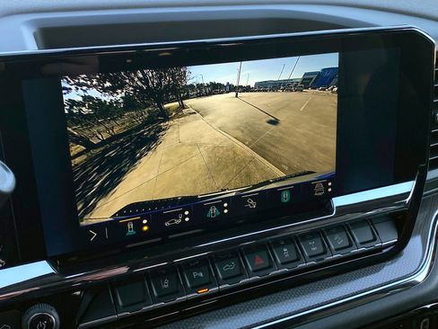 Used 2026 Chevrolet Silverado 2500 ZR2 image 18