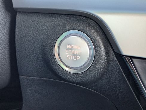 Certified 2024 Kia Telluride S w/ S Sunroof Package AWD/4WD image 18