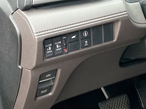 Used 2021 Honda Odyssey EX-L image 10