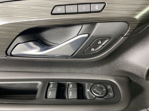 Certified 2021 GMC Terrain SLT image 24