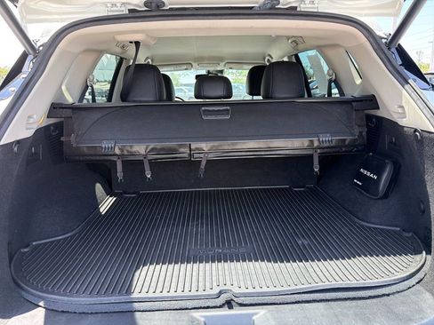 Certified 2022 Nissan Murano SL w/ Cargo Package FWD image 10